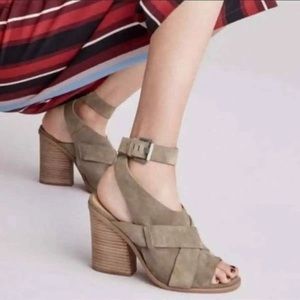 Marc Fisher Valen chunky heels - 36